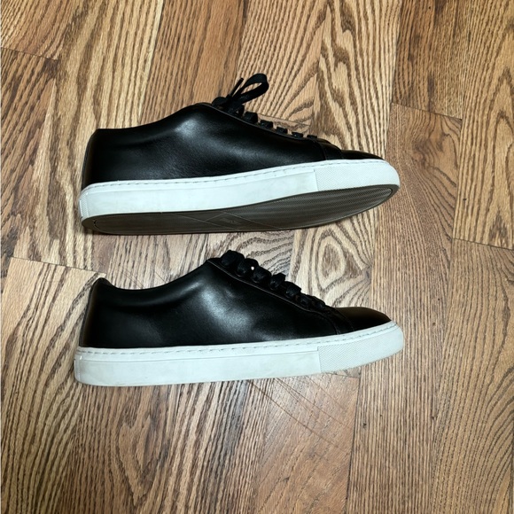 Thursday Boot Company Women’s Premier Low Top Sneaker Size 9 - Picture 3 of 5